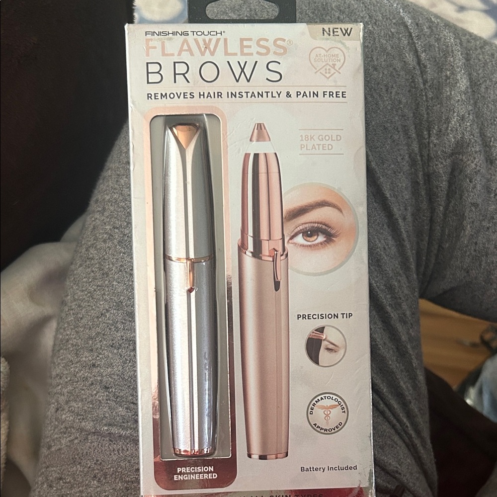 Finishing Touch Flawless Brows Hair Remover - Silver and Rose Gold